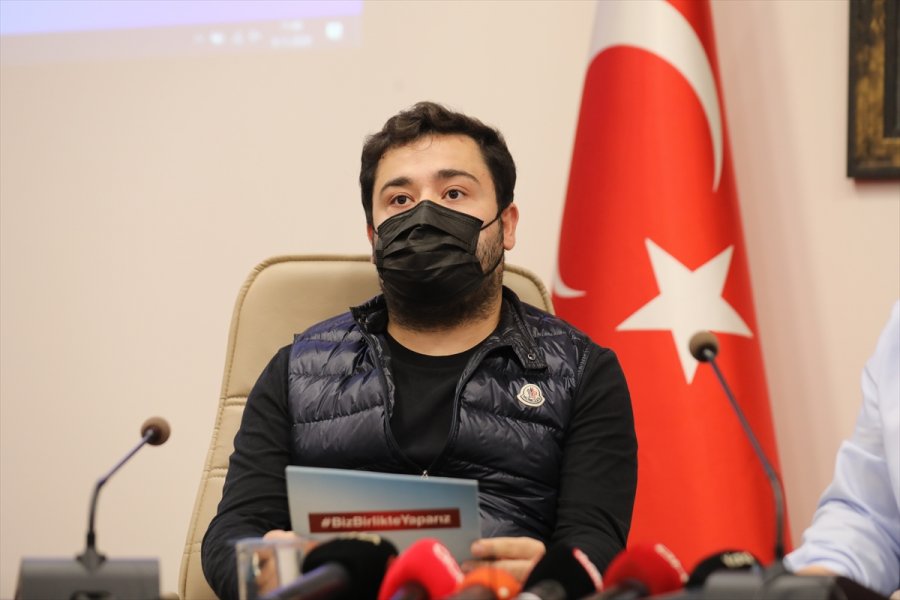 Güncelleme - Kovid-19 Tedavisi Gören Muhittin Böcek Yoğun Bakımdan Çıkarılıyor