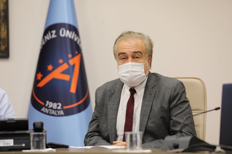 Güncelleme - Kovid-19 Tedavisi Gören Muhittin Böcek Yoğun Bakımdan Çıkarılıyor