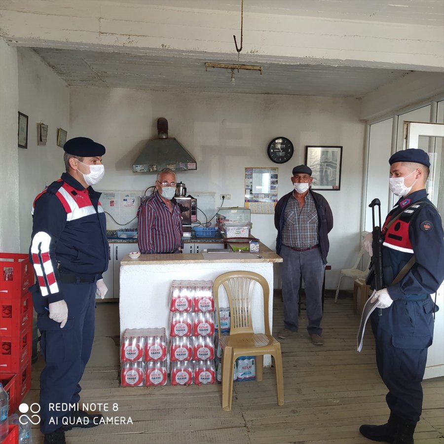 Korkuteli'de Jandarma Ekipleri Kovid-19 Denetimlerini Sürdürüyor