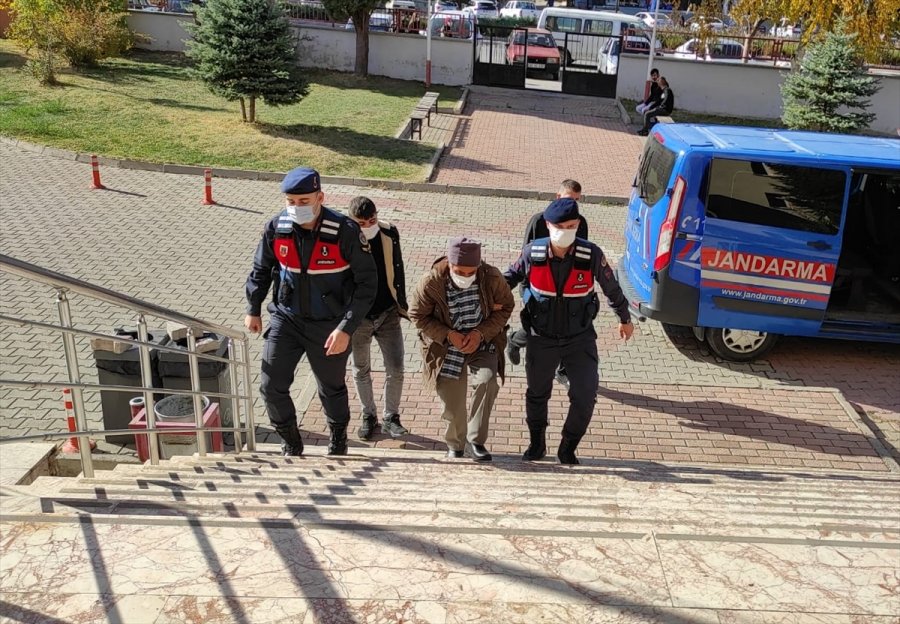 Güncelleme - Konya'da Hırsız Zannederek Oğlunu Tüfekle Öldüren Baba Serbest Bırakıldı