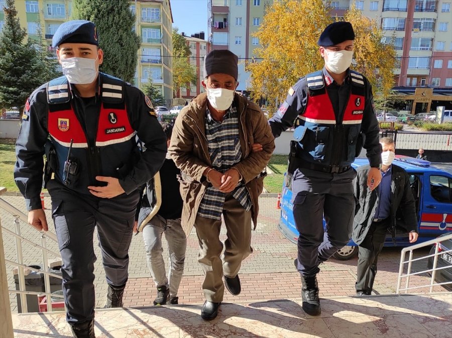 Güncelleme - Konya'da Hırsız Zannederek Oğlunu Tüfekle Öldüren Baba Serbest Bırakıldı