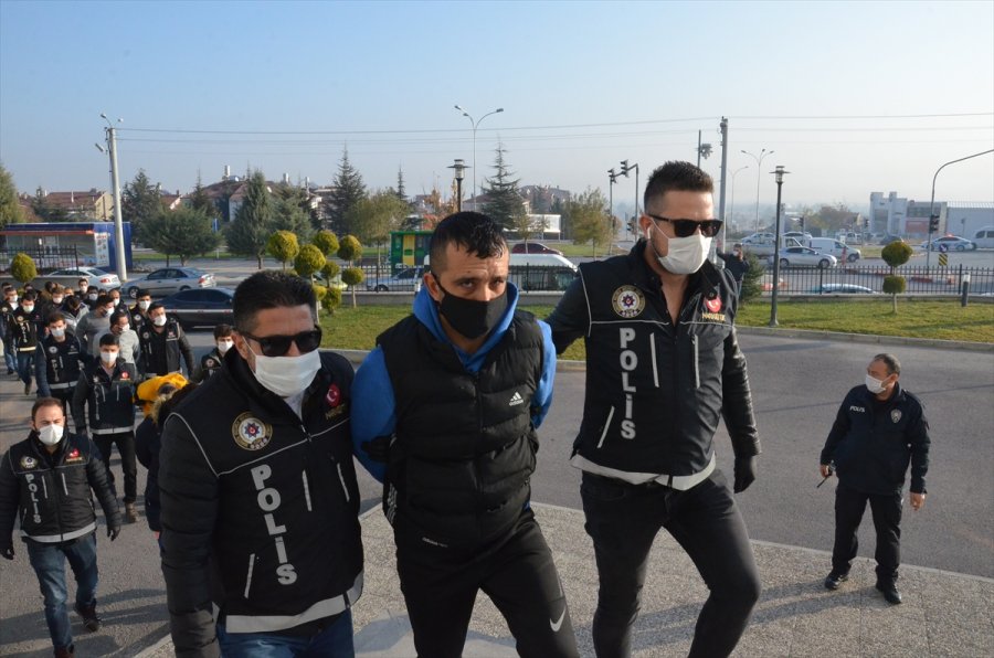 Karaman'da Uyuşturucu Operasyonunda Yakalanan 9 Şüpheli Adliyeye Sevk Edildi