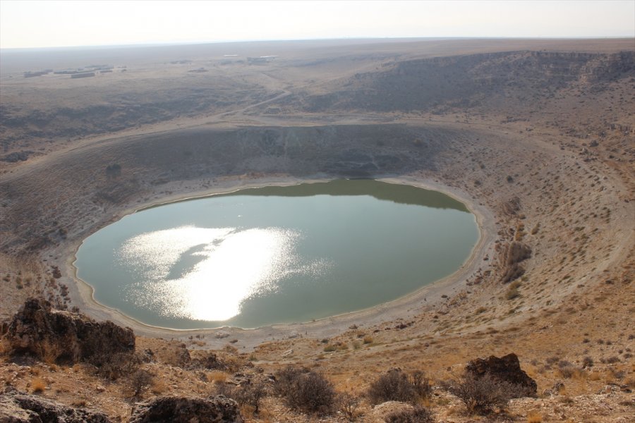 Meyil Obruk Gölü Yeniden Doğal Rengine Büründü