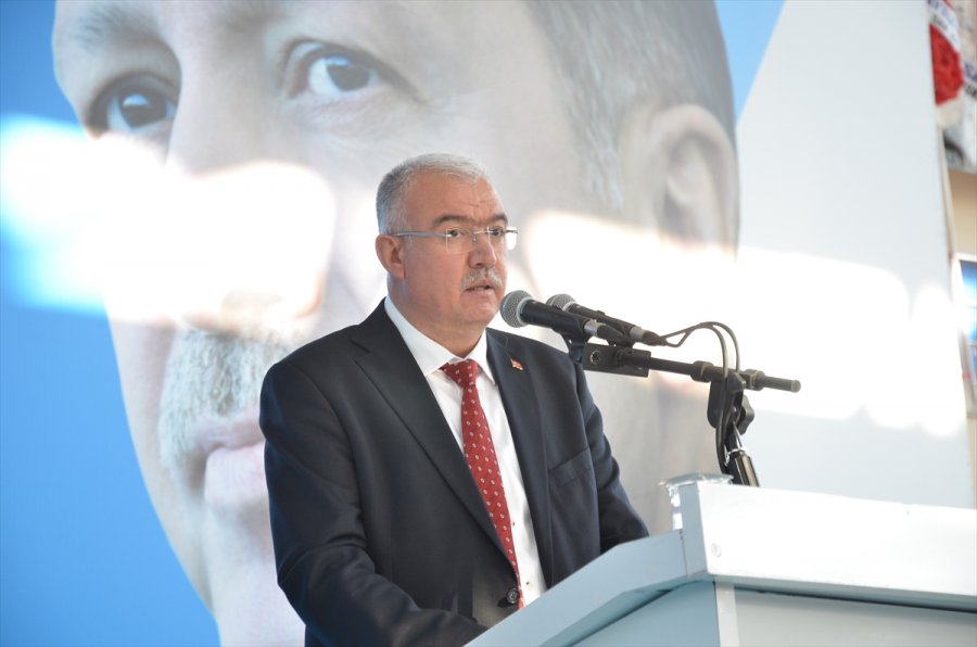 Ak Parti Genel Başkan Yardımcısı Usta, Karaman 7. Olağan İl Kongresi'nde Konuştu: