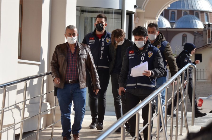 Konya'da 18 Yaşındaki Genç Tartıştığı Kadını Öldürdü