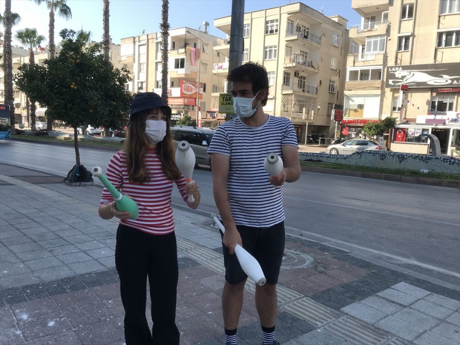 Antalya'da Kırmızı Işıkta 