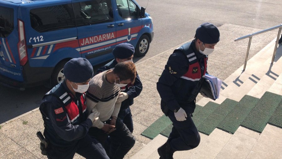 Karaman'da Hırsızlık Zanlısı Kovalamaca Sonucu Yakalandı