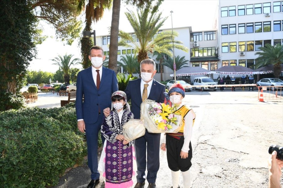 Antalya Valisi Ersin Yazıcı, İlçe Ziyaretlerini Sürdürüyor