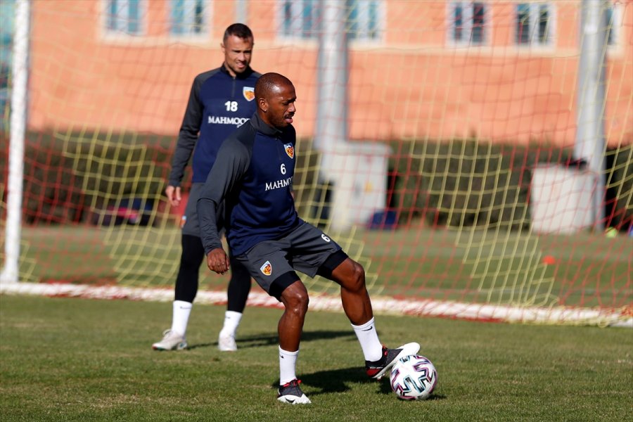 Kayserispor Teknik Direktörü Samet Aybaba: 