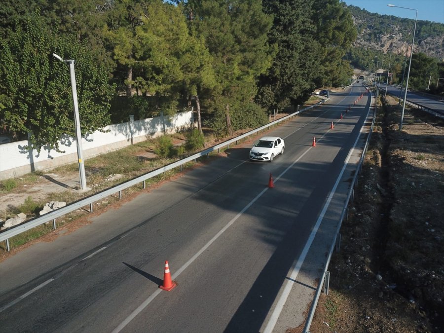 Antalya'da Drone Destekli Denetimlerde Kuralları İhlal Eden Sürücülere 21 Bin Lira Ceza Uygulandı
