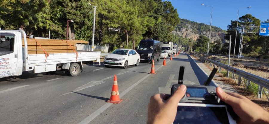 Antalya'da Drone Destekli Denetimlerde Kuralları İhlal Eden Sürücülere 21 Bin Lira Ceza Uygulandı