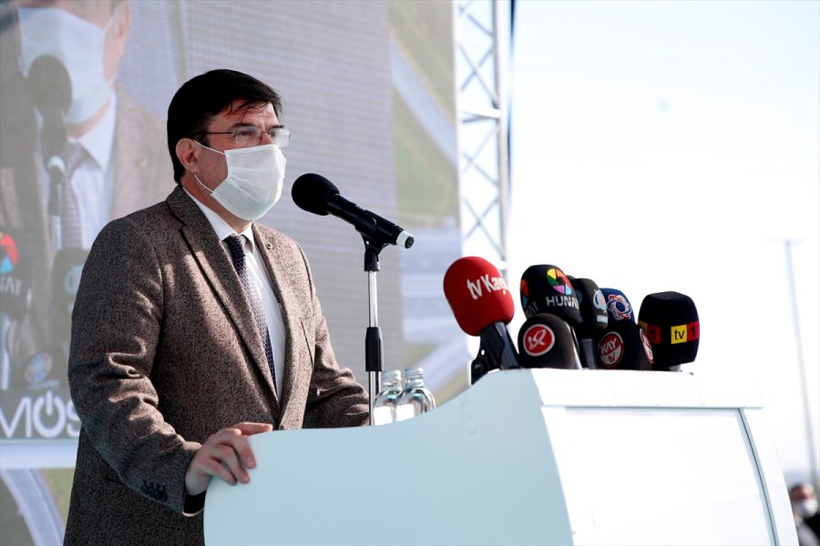 Kayseri'de 25 Milyon Liraya Mal Olan Yollar Hizmete Açıldı