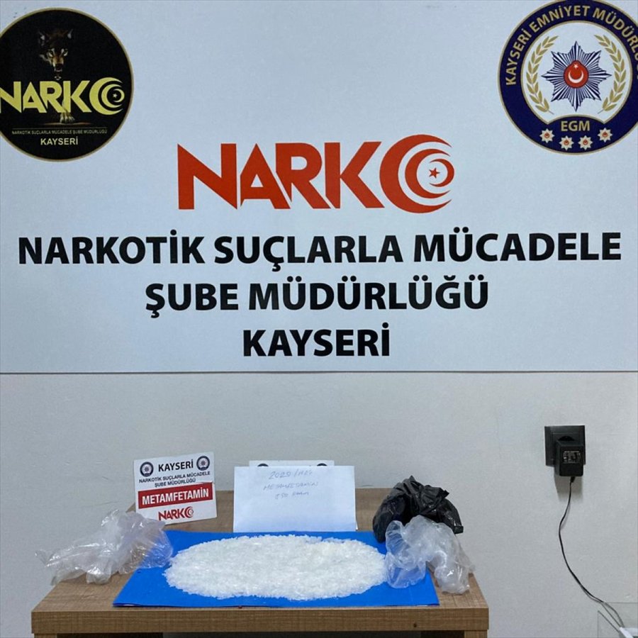 Kayseri'de Uyuşturucu Ticareti Yapan 3 Zanlı Yakalandı