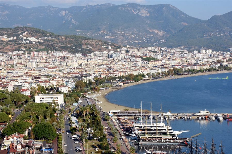 Koronavirüs Sürecinde Türkiye'yi 