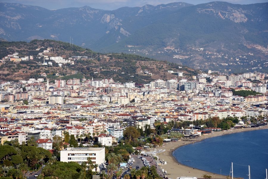 Koronavirüs Sürecinde Türkiye'yi 