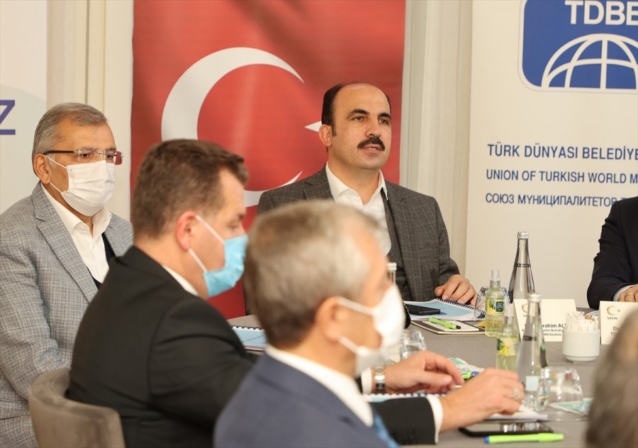 Selçuklu Belediye Başkanı Altay, Tdbb Yürütme Kurulu Toplantısı'na Katıldı