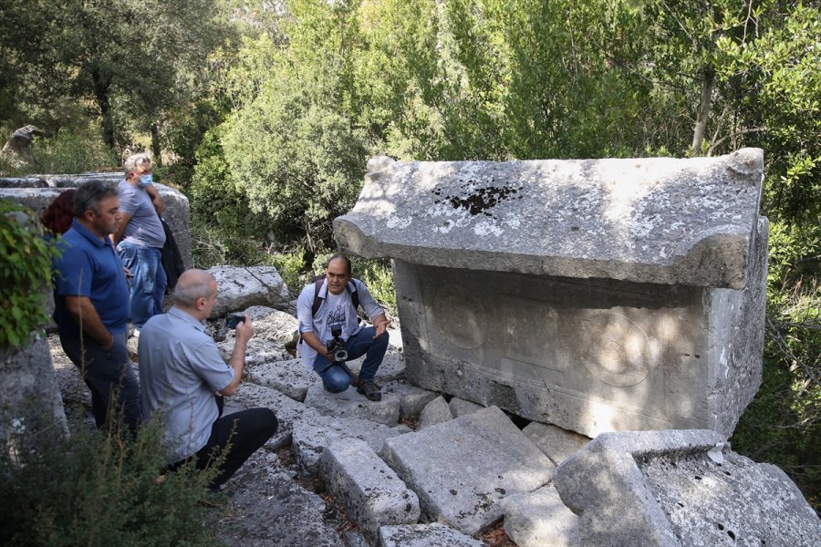 Koruma Altındaki Termessos Çiğdeminin Lokasyonu Gps Cihazlarıyla Belirleniyor