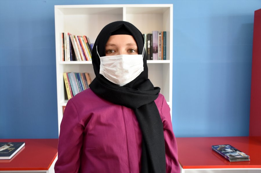 Fizik Profesörü Hayatını Köy Çocuklarının Geleceği Ve Eğitimine Adadı