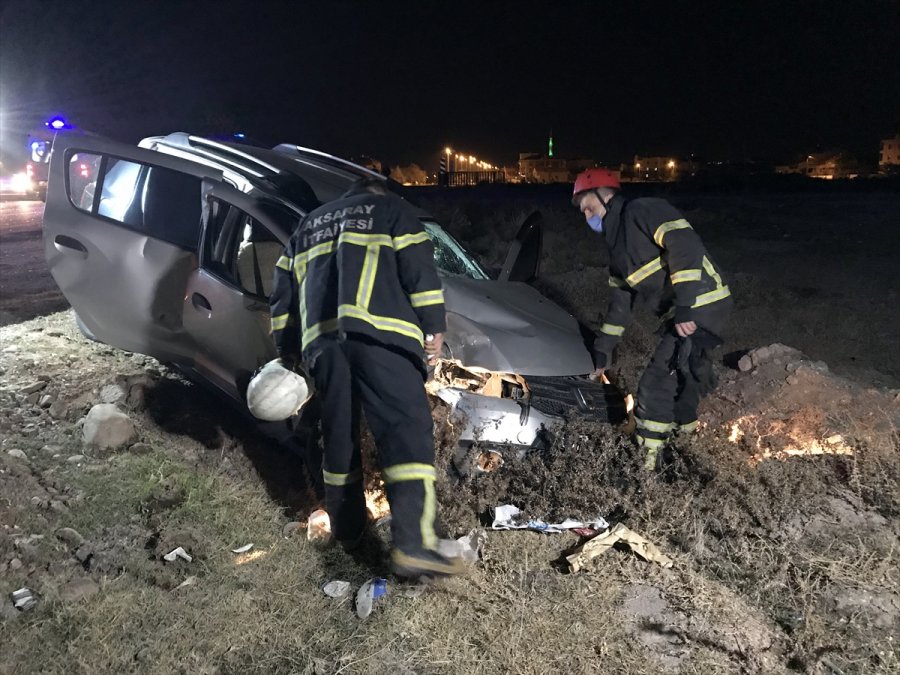 Aksaray'da Otomobil İle Kamyonet Çarpıştı: 5 Yaralı