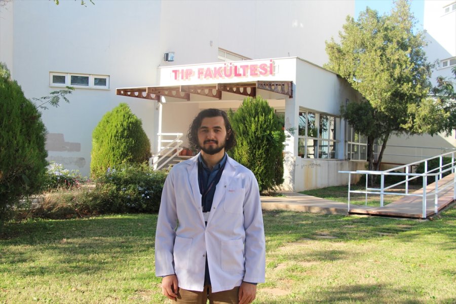 Hemofili Hastası Doktor Adayı Ali Mücadelesiyle 