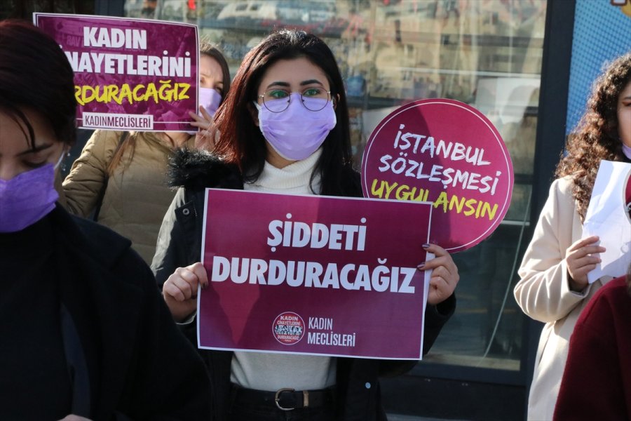 Kayseri'de Kadın Cinayetleri Protesto Edildi