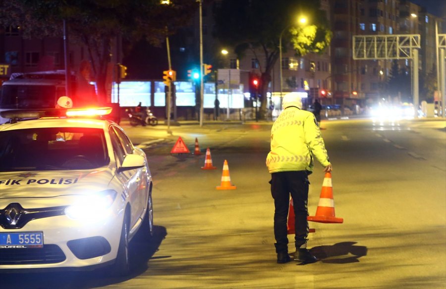 Konya, Aksaray, Karaman Ve Afyonkarahisar'da Sokağa Çıkma Kısıtlaması Başladı