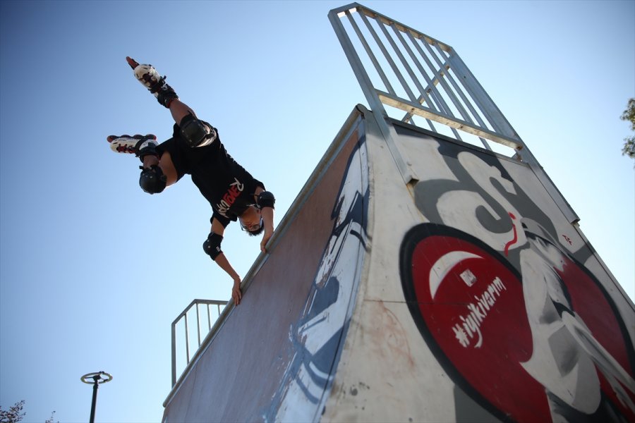 Antalya, Muğla, Isparta Ve Burdur'da 20 Yaş Ve Altı Çocuklarla Gençler Sokağa Çıktı