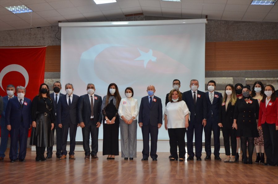 Antalya Ve İlçelerinde Öğretmenler Günü Kutlandı