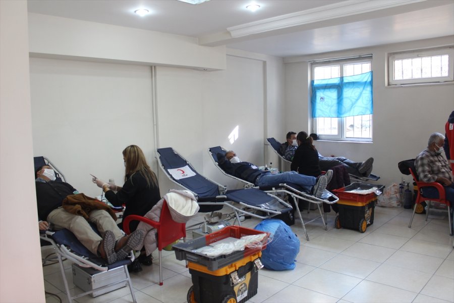 Karapınar'da Minik Uygar İçin Kök Hücre Bağışı Kampanyası