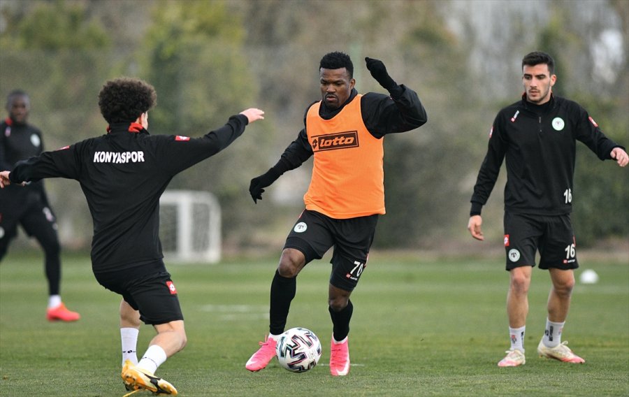 Konyaspor Kupa Mesaisine Başladı