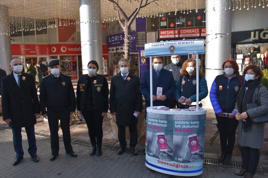 Eskişehir İl Emniyet Müdürlüğü Kadınlara Kades Uygulamasını Tanıttı