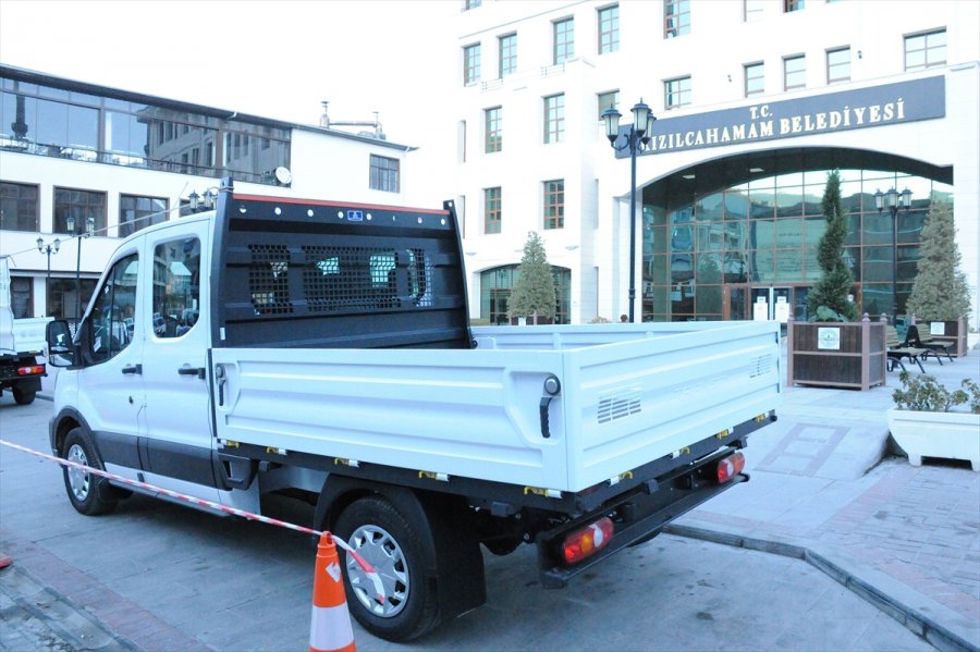 Kızılcahamam Belediyesi Araç Filosunu Güçlendiriyor