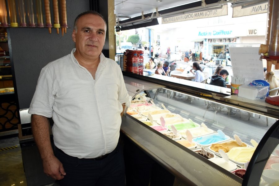 Semerciliği Bırakan Girişimci Dondurma Üretimiyle Marka Oldu