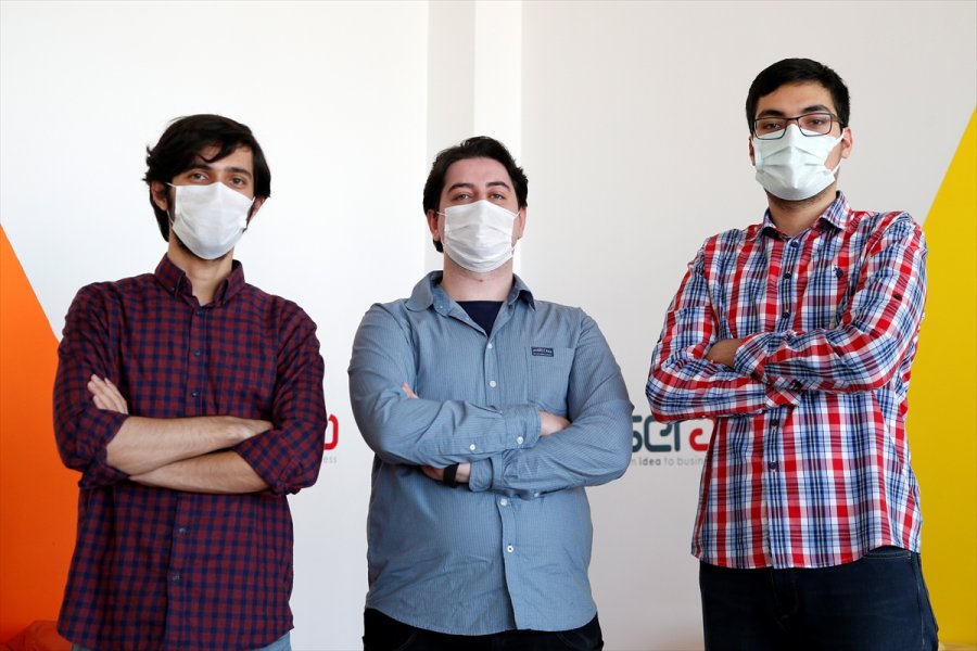 Üniversiteli 3 Arkadaş Dijital Oyun Eklentilerini Dünyaya Satıyor