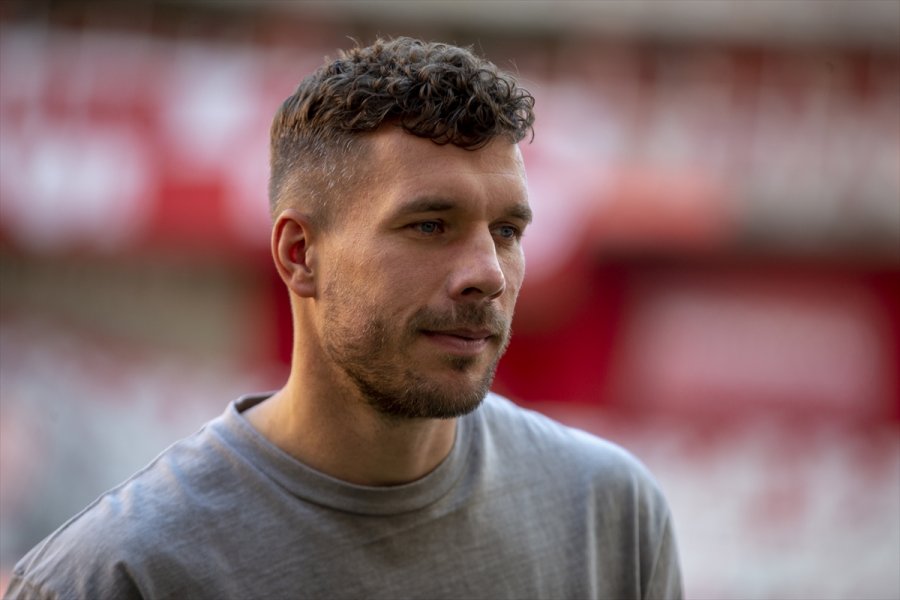 Podolski'nin Yer Aldığı Patara Tanıtım Videosunun Lansmanı Yapıldı