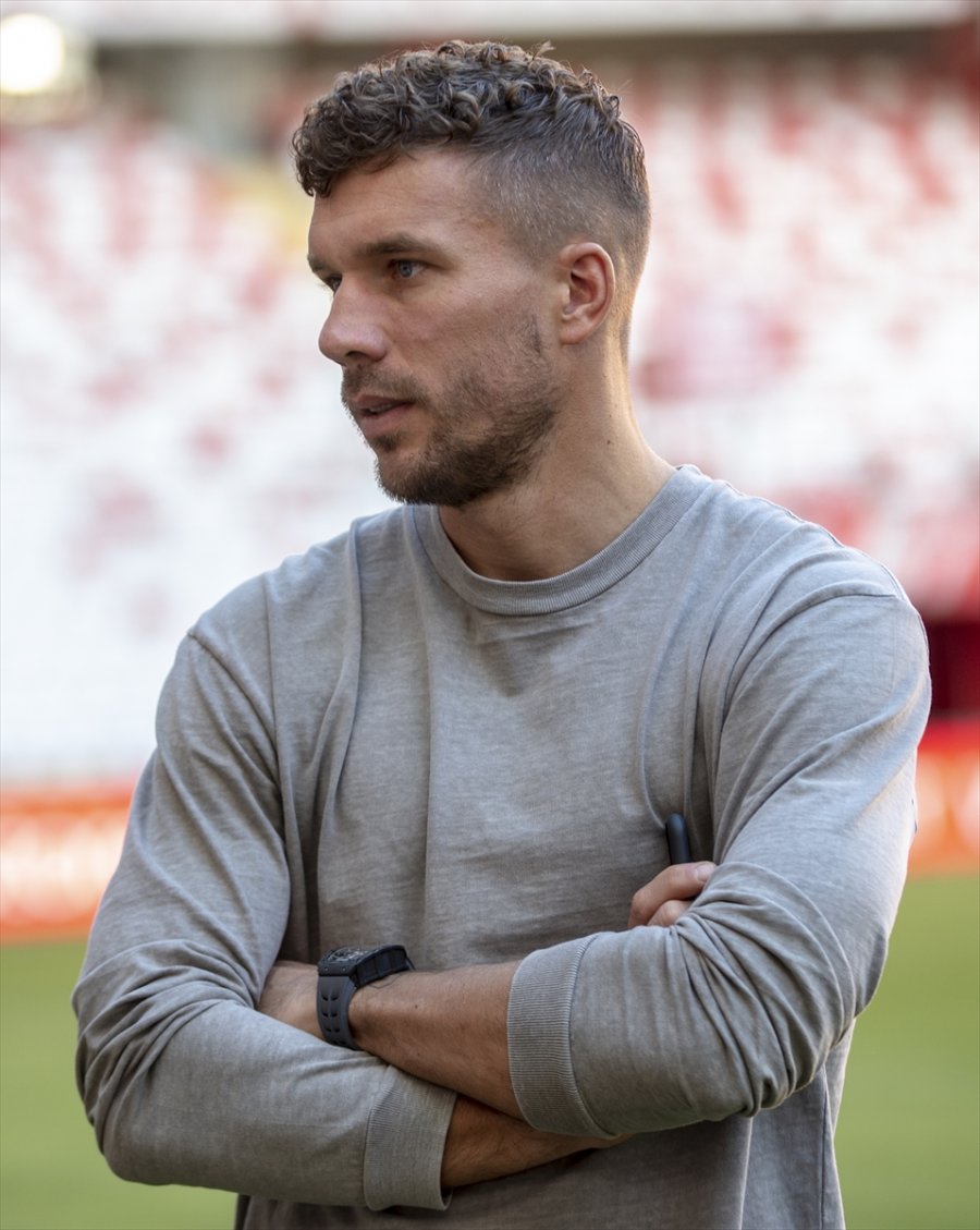 Podolski'nin Yer Aldığı Patara Tanıtım Videosunun Lansmanı Yapıldı