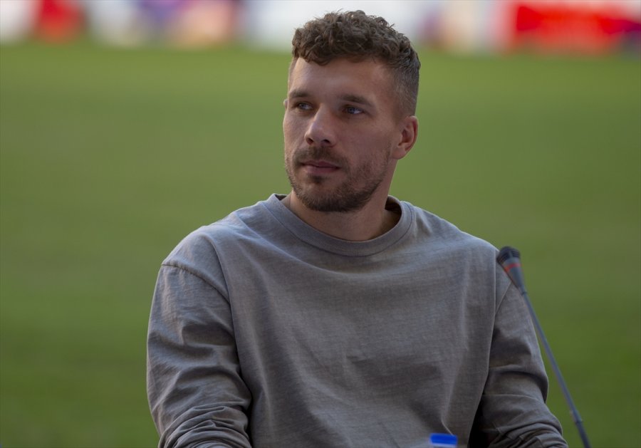 Podolski'nin Yer Aldığı Patara Tanıtım Videosunun Lansmanı Yapıldı