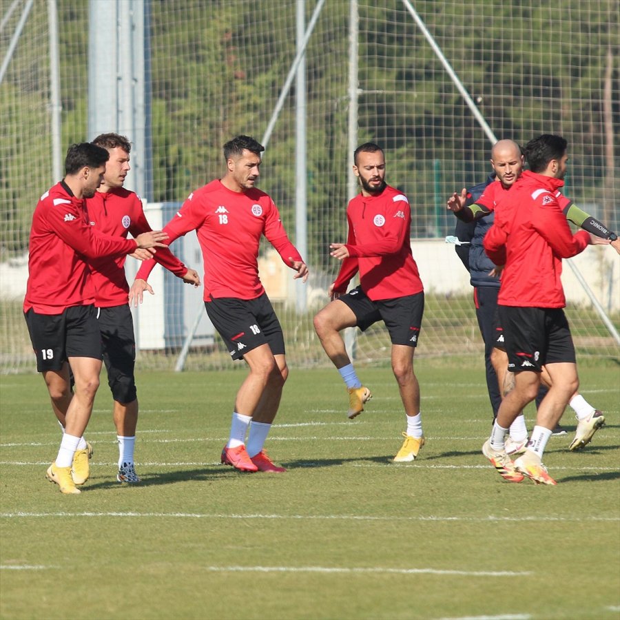 Antalyaspor, Büyükşehir Belediye Erzurumspor Maçına Hazır