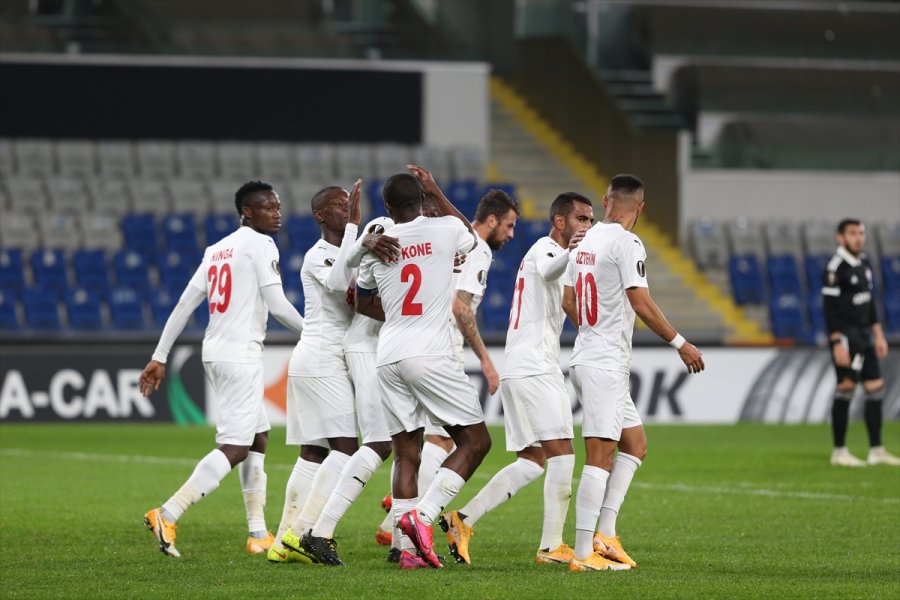 Karabağ: 2 - Demir Grup Sivasspor: 3