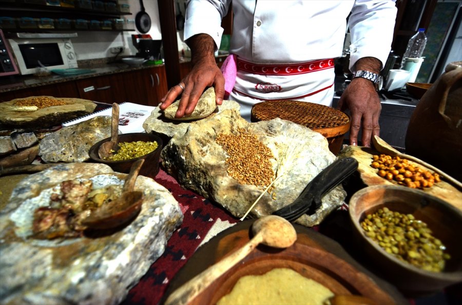 Konyalı Aşçı Neolitik Dönemin Yemeklerini Bugüne Taşıdı