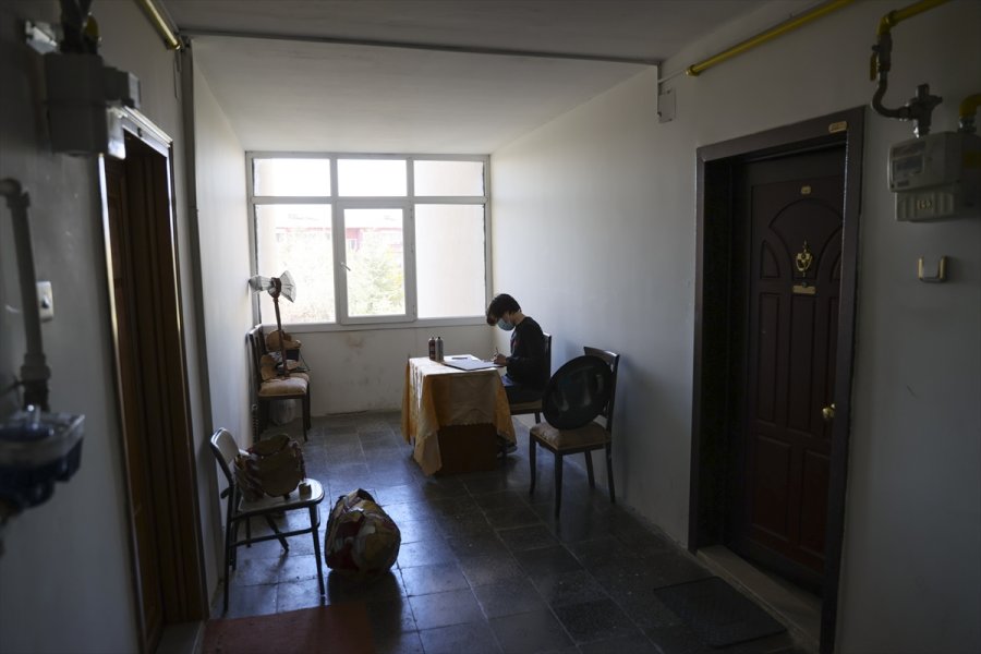 Şurup Kutusundan Süper Kahramana