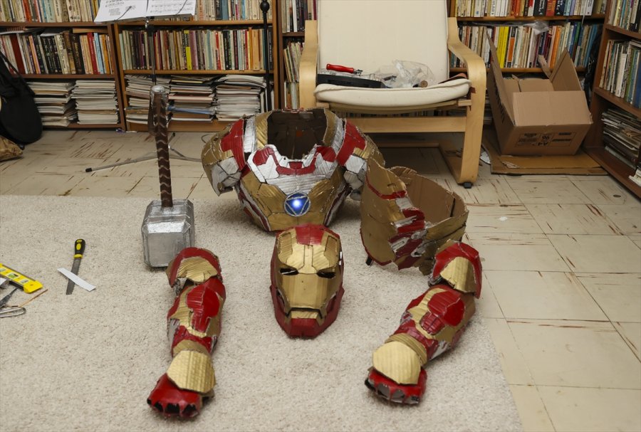 Şurup Kutusundan Süper Kahramana