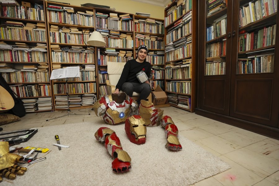 Şurup Kutusundan Süper Kahramana