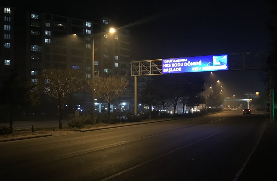 Konya, Afyonkarahisar, Karaman Ve Aksaray'da Cadde Ve Sokaklarda Sessizlik Hakim Oldu