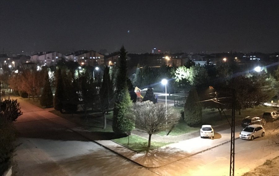 Konya, Afyonkarahisar, Karaman Ve Aksaray'da Cadde Ve Sokaklarda Sessizlik Hakim Oldu