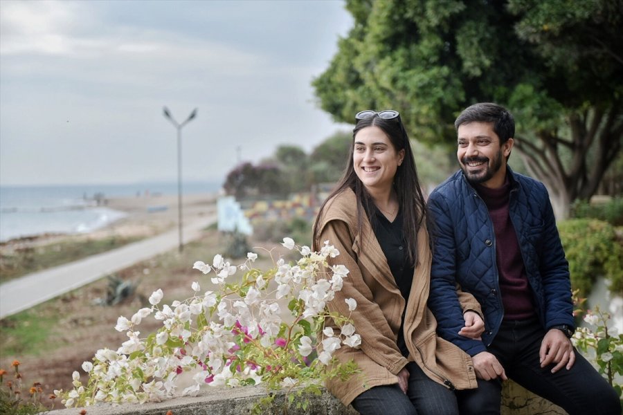 Barselonalı Genç Kız Aşkı İçin Türkiye'ye Taşındı