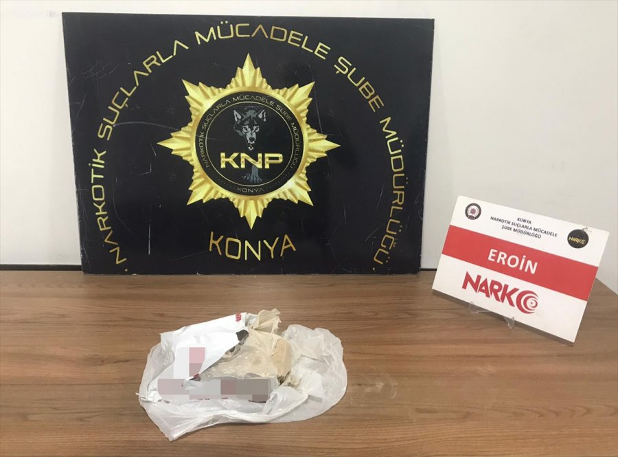 Kadir Şeker'in Kurtarmak İstediği Kadın 900 Gram Uyuşturucuyla Yakalandı