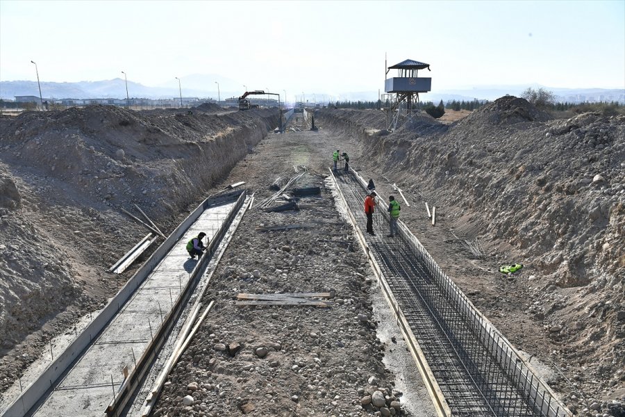 Kayseri'deki Recep Tayyip Erdoğan Millet Bahçesi'nde Çalışmalar Devam Ediyor