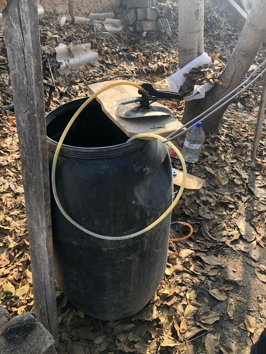 Niğde'de 390 Litre Sahte İçki Ele Geçirildi