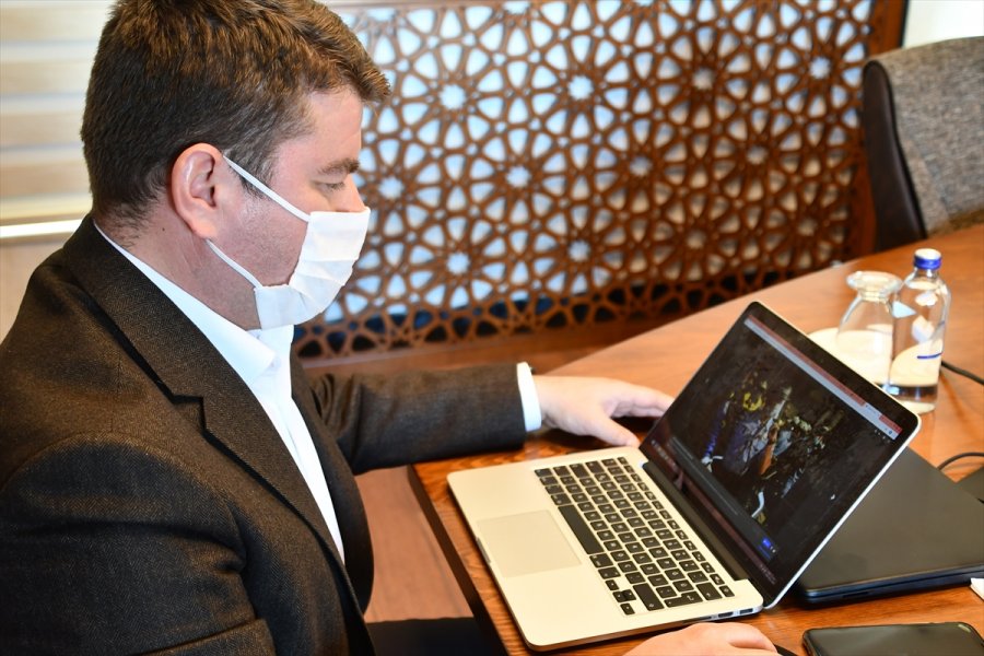 Aksaray Belediye Başkanı Evren Dinçer, Aa'nın 